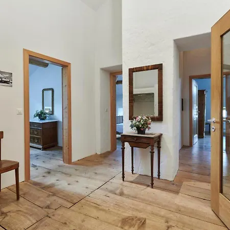 Apartment Palazzo *